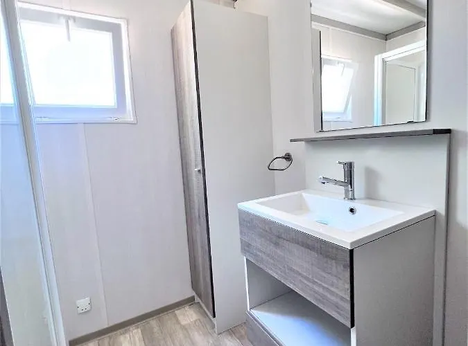 Camping Les Ilots D'or Porto-Vecchio (Corsica)