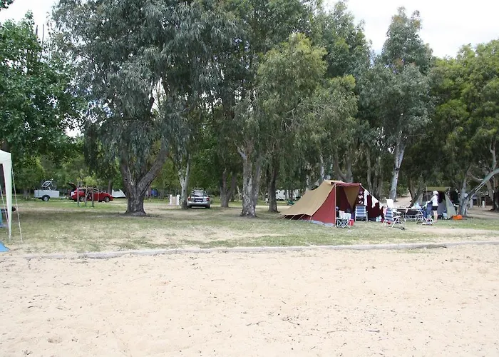 Camping Les Ilots D'or 3*