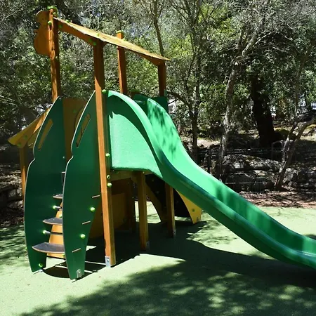 אתר קמפינג Les Ilots D'or 3*