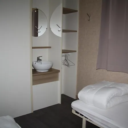 אתר קמפינג Les Ilots D'or