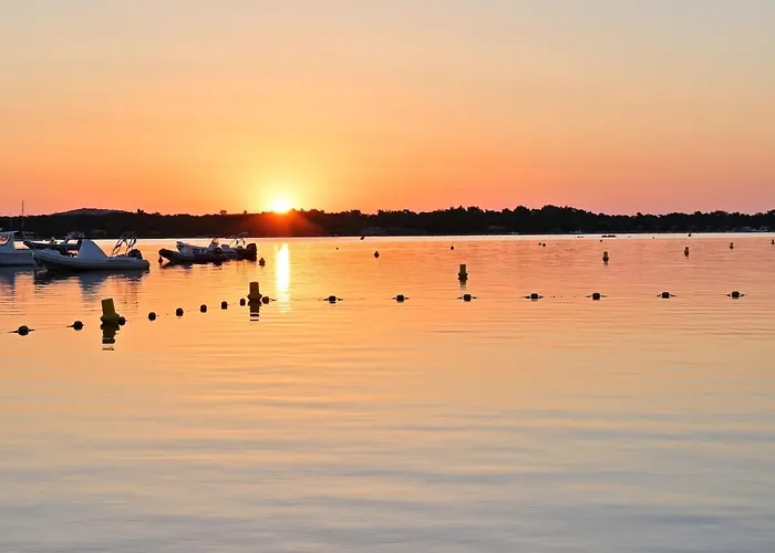 Les Ilots D'or Parque de Campismo 3*