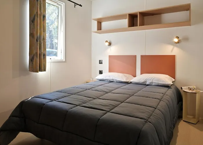 Les Ilots D'or Parque de Campismo Porto-Vecchio (Corsica)